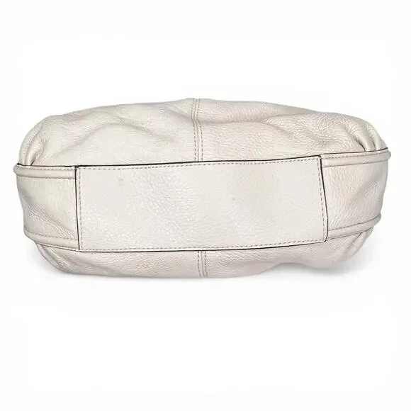 Coach Avery Pebbled Leather Hobo Bag Pearl Cream Ivory F23960 - Picture 5 of 8